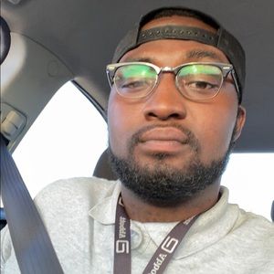 Meet your Posher, Darian